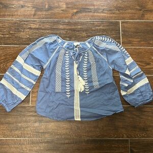 Brand new! Beautiful embroidered top by Nicole Miller. S